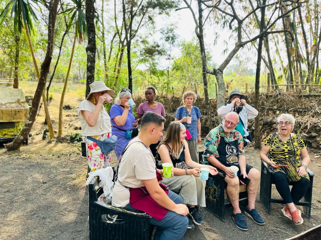 Sip the Tradition – A Taste of Rwanda’s Banana Beer Heritage