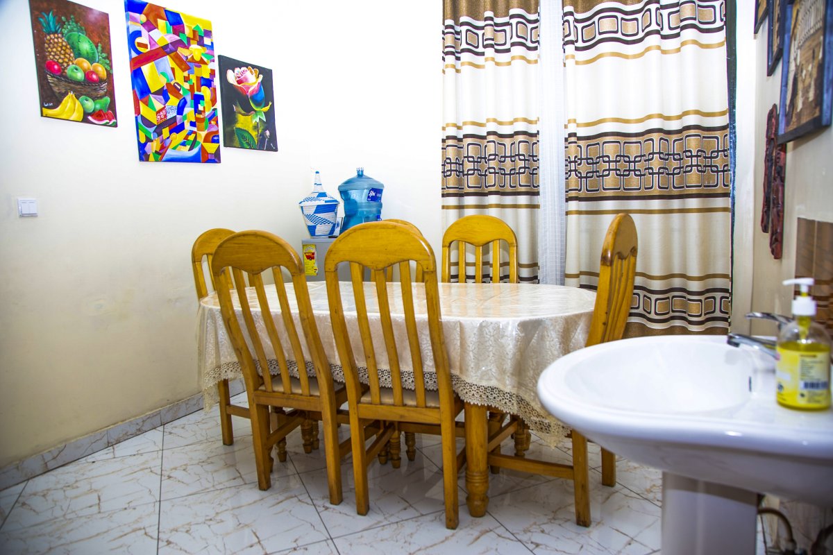 Discover the Delicious Flavors of Our Local Cuisine